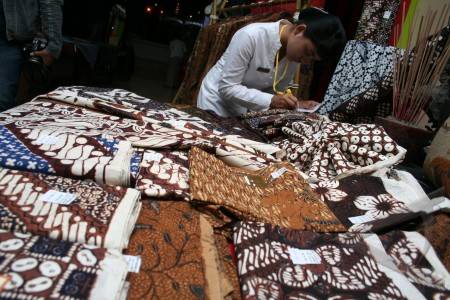 Batik di Ajang Pameran Batik Dunia