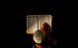 Medogh mulai baca Al-Qur'an Quran setiap hari